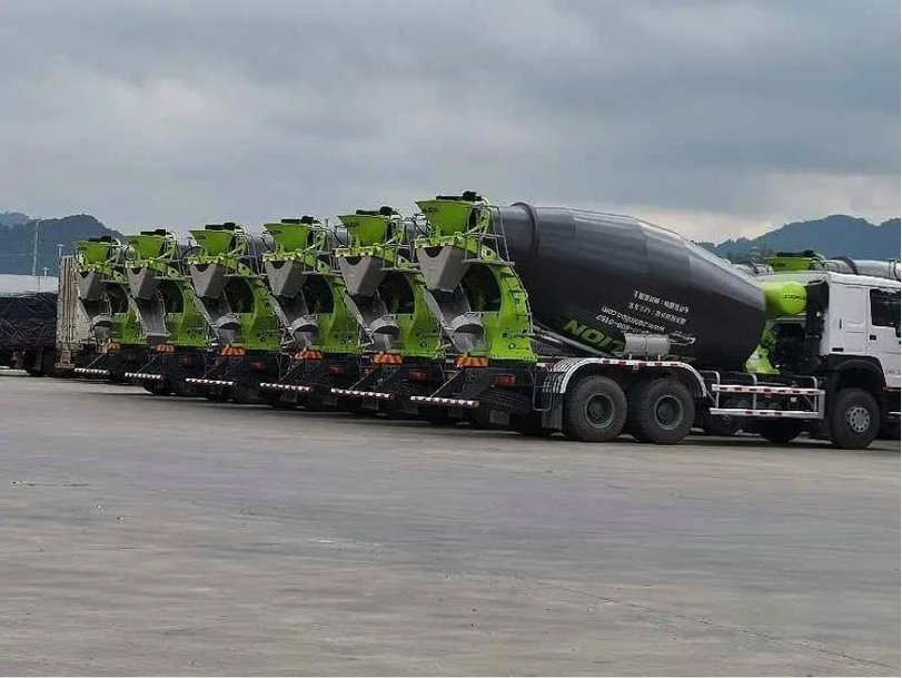 ZOOMLION 20 Mixer Trucks Put into Service in Uzbekistan